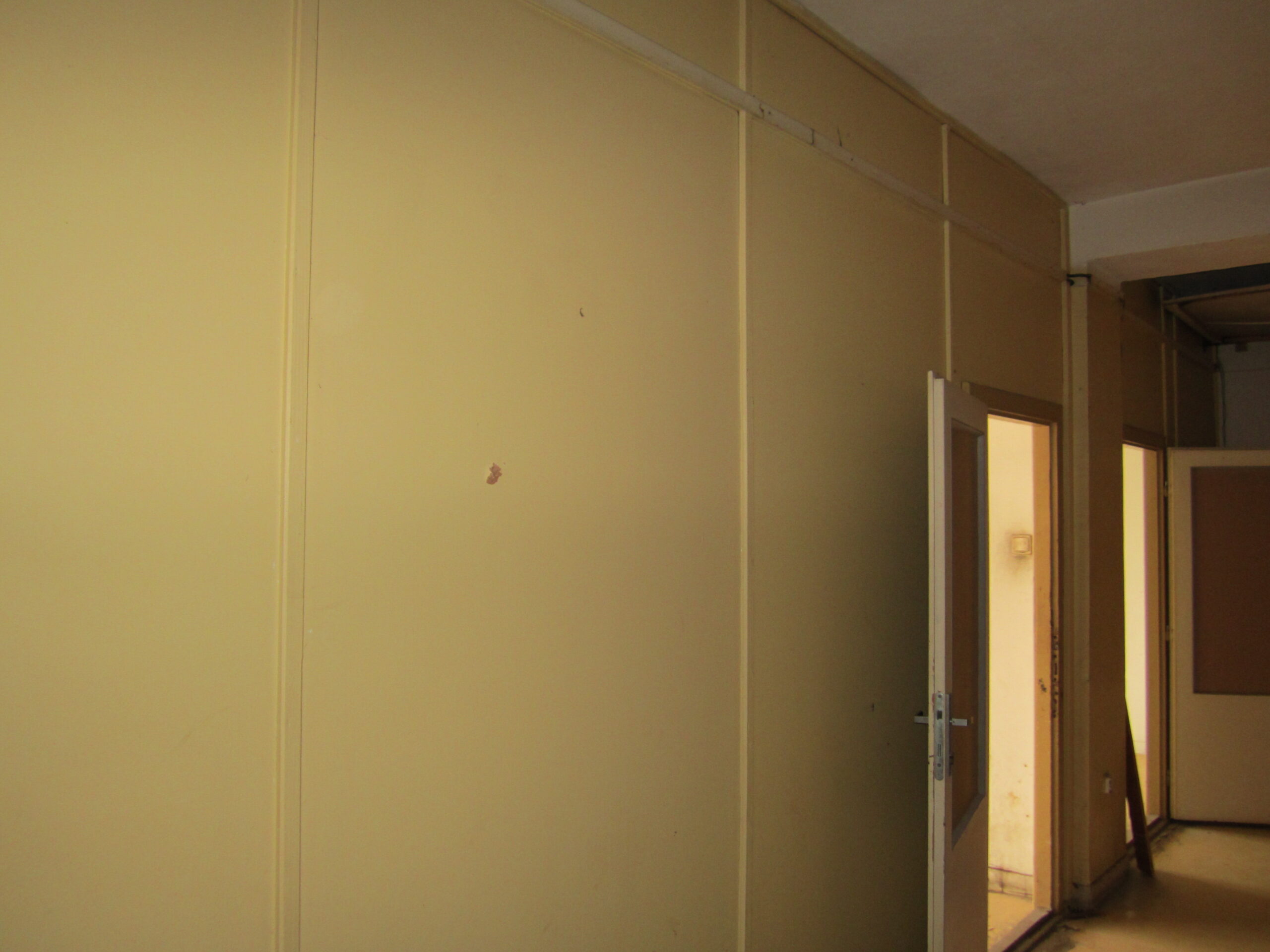 14 Spojená stredná škola Detva – opláštenie + priečky